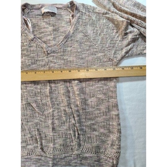 Forever 21 Love 21 Sweater Pullover | V-Neck Knit | Size Medium | Soft Rayon - Picture 5 of 7